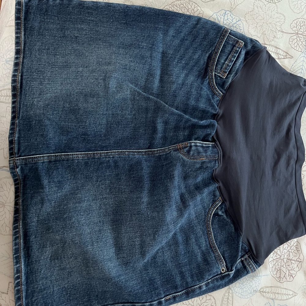 Old Navy maternity skirt